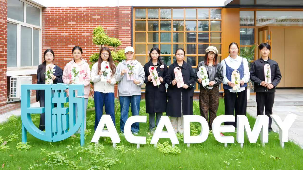 1761230632602278.jpg 8bf7993c52f3f7dfc6e5494213779101.jpg